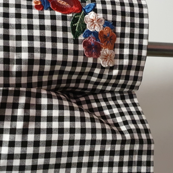 Zara Woman Black White Checked Floral Shorts Size S - Picture 6 of 9